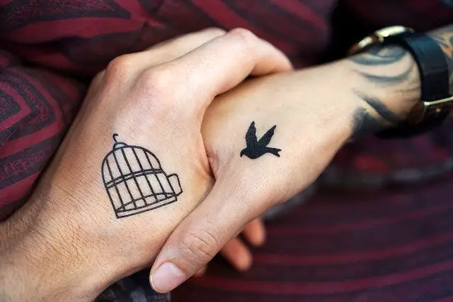 tatuaggi piccoli per uomo
