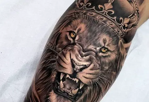 spunti tatuaggio leone