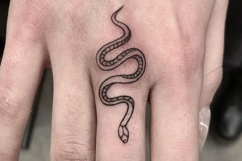 Posizione tatuaggi serpenti